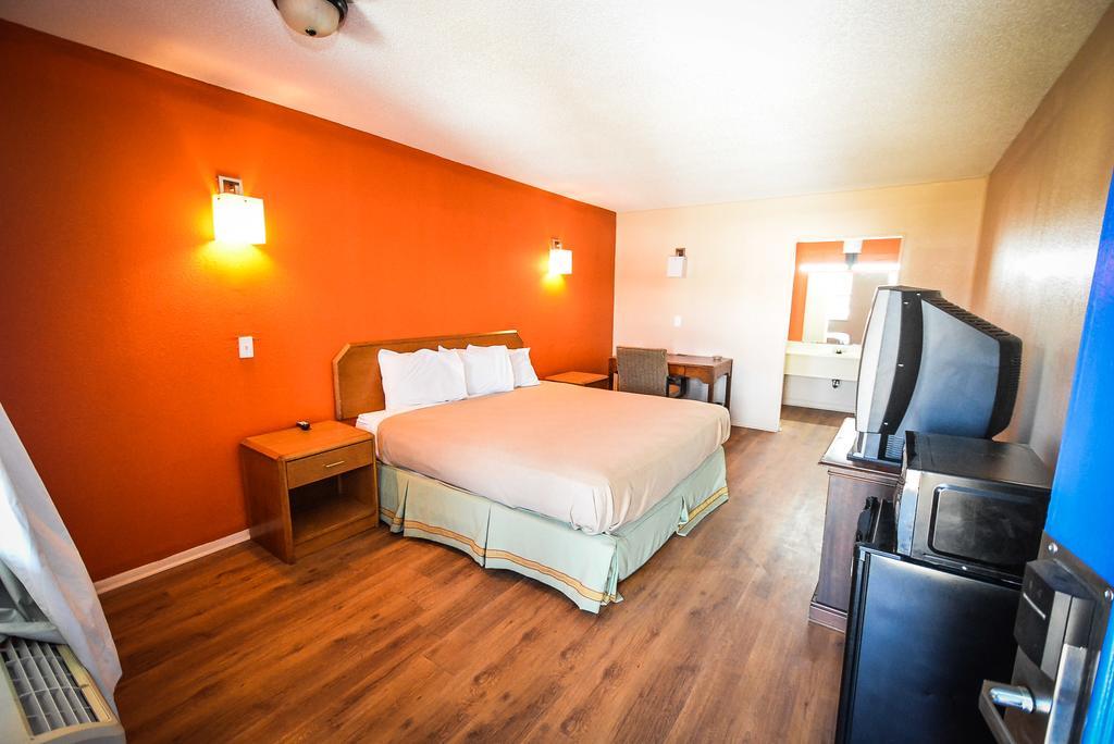 America'S Best Inn Montgomery Kültér fotó